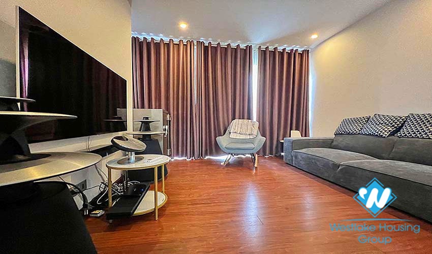 A grand, gorgeous villa for rent in Q Block, Ciputra